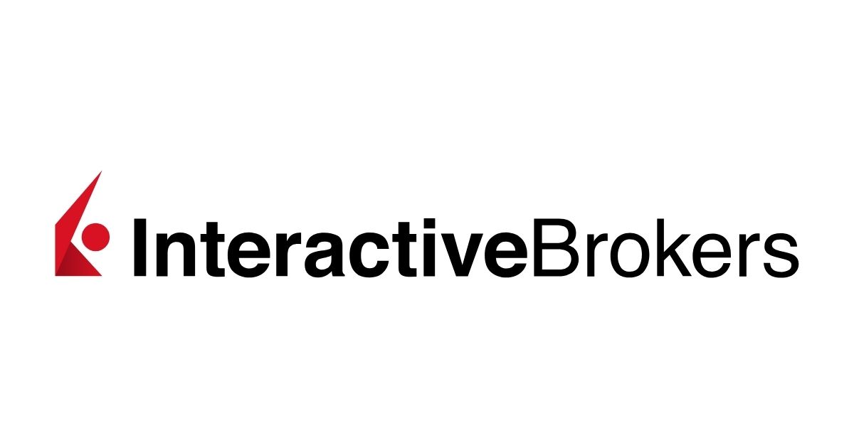 Základní obchodní poplatky Interactive Brokers nabízí dvě poplatkové struktury - „Fixní” a „Odstupňovanou”.
